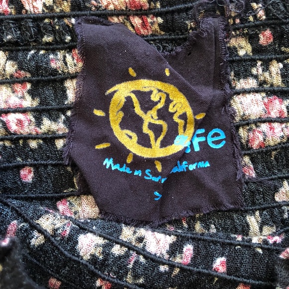 BLUE LIFE Tasha Smocked Bardot Sleeve Floral Crop Top in Black - Picture 6 of 7